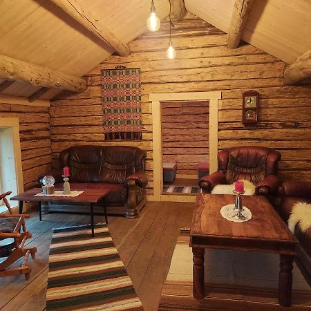 Hattfjelldal Villmarksgard Camping酒店 外观 照片